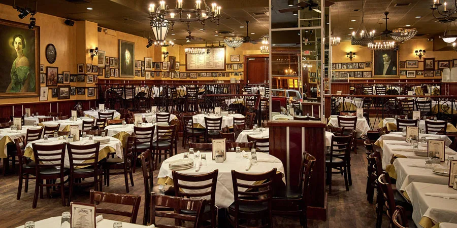 Carmine's - 44th Street - NYC photo 2