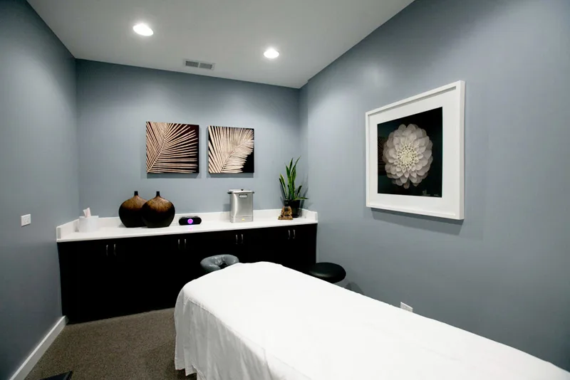 Chicago Chiropractic photo 2
