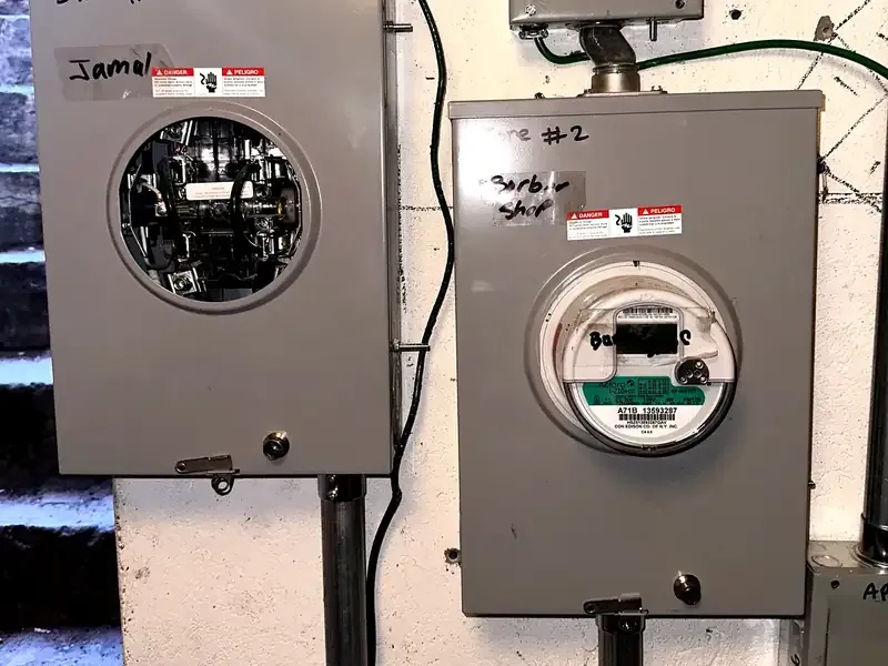 LED Electricians Tech photo 7