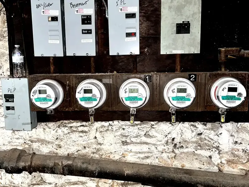 LED Electricians Tech photo 10