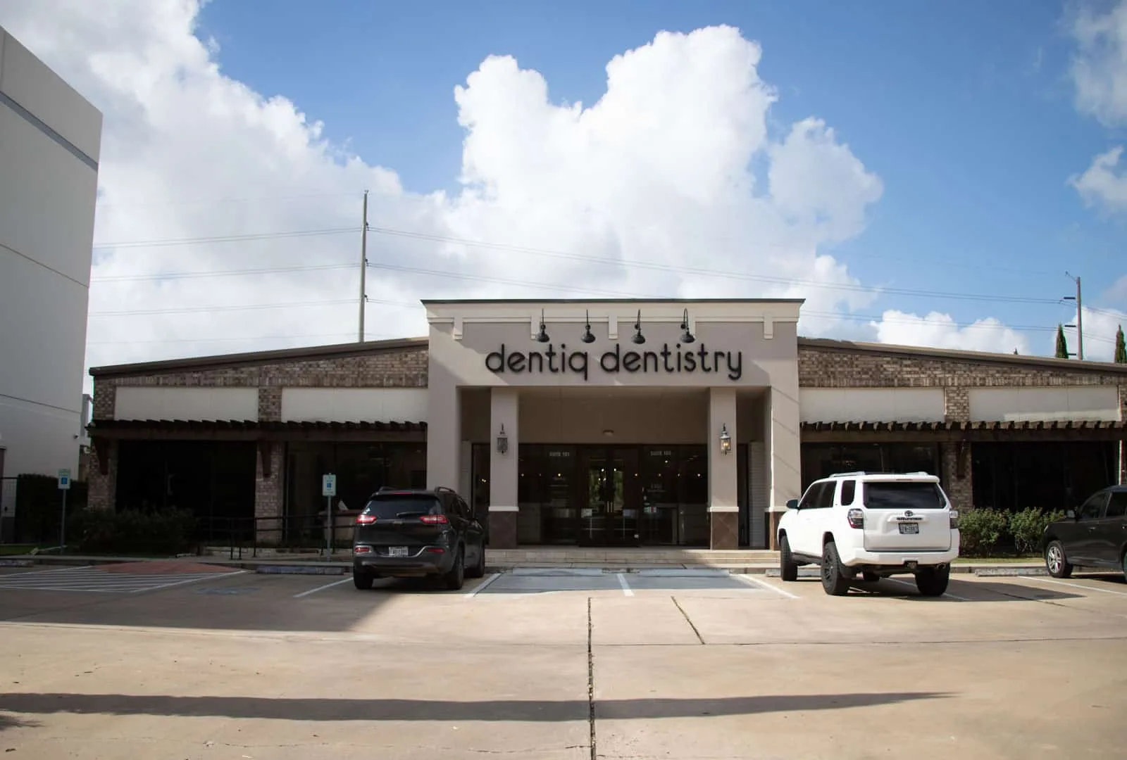 Dentiq Dentistry Houston