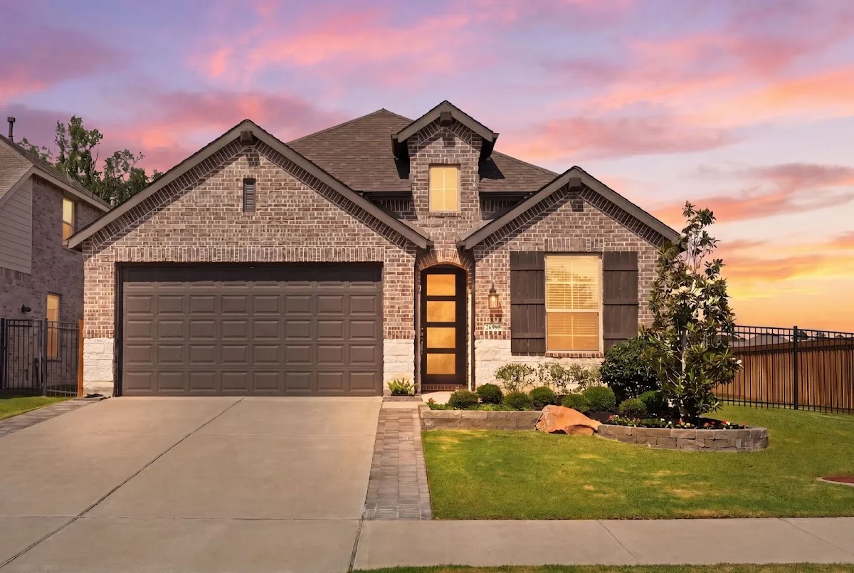 The SOLD with Santos Group - ST&A Realtors - Houston Home Buying & Selling Experts