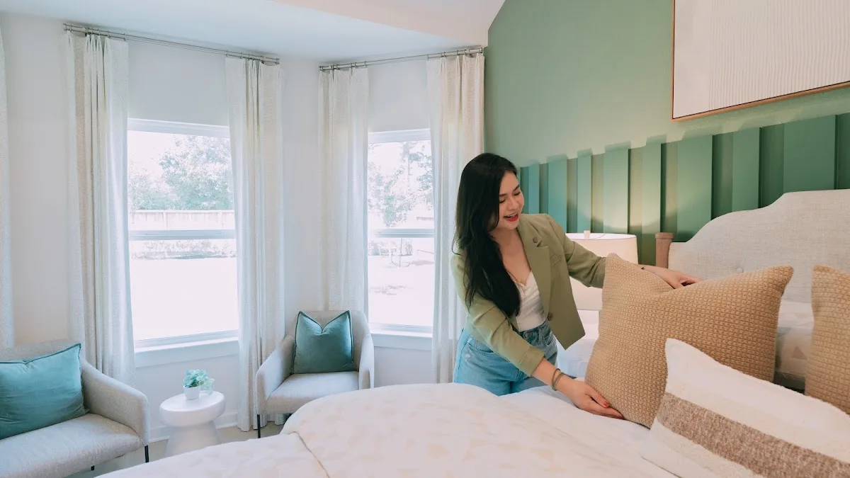 REALTOWN Real Estate Group by May Pham | New Homes in Houston - Mua Ban Nha Texas | eXp Realty