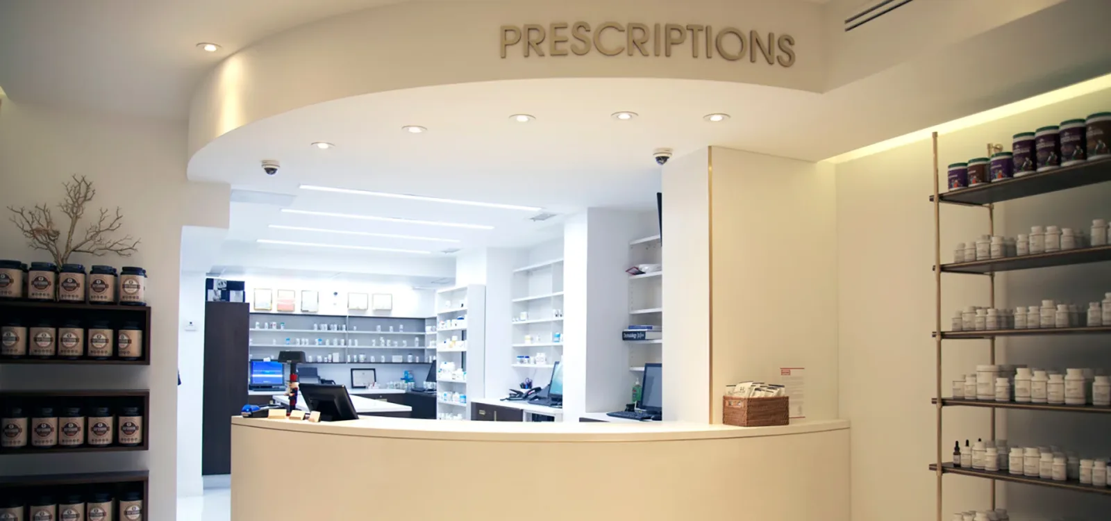 Cedra Pharmacy photo 5