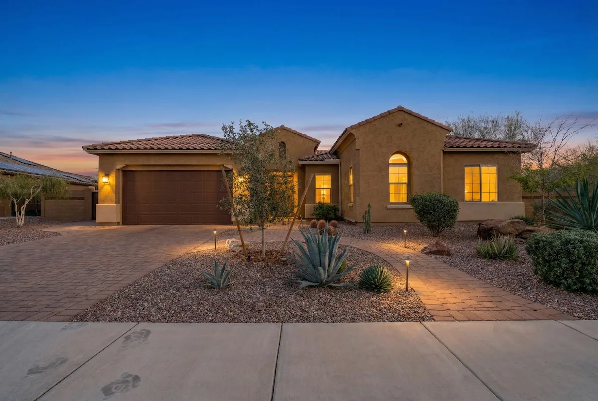 The Sakala Group - Phoenix Real Estate Team