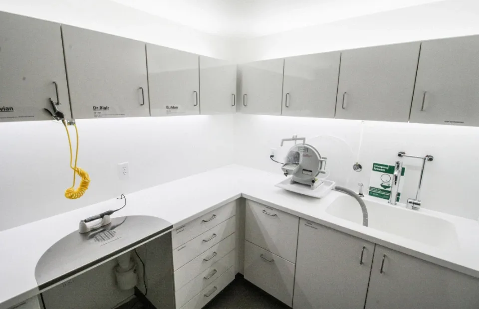 Anchorage Midtown Dental Center photo 6