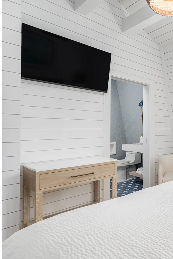 Block Island Bunk House photo 8