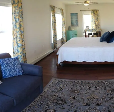 The Sullivan House photo 3
