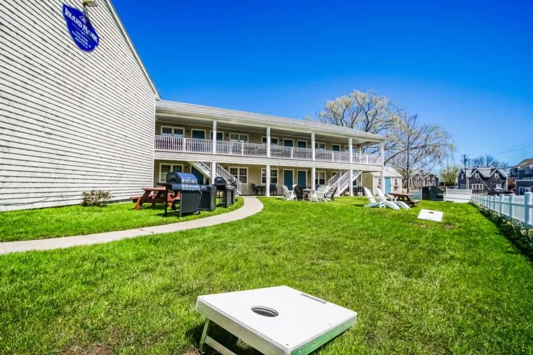 Island Manor Resort photo 11