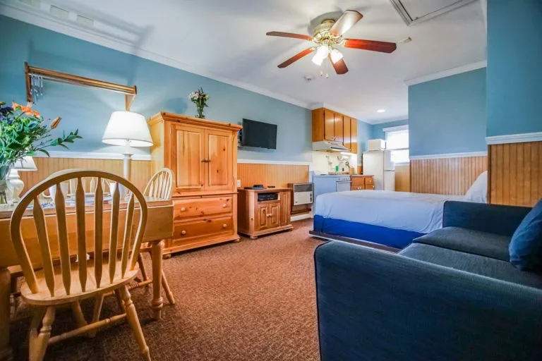 Island Manor Resort photo 6