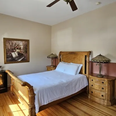 Ashley House photo 6
