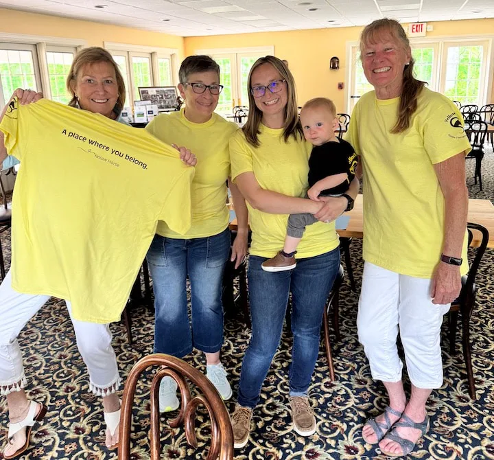 Yellow Horse photo 5