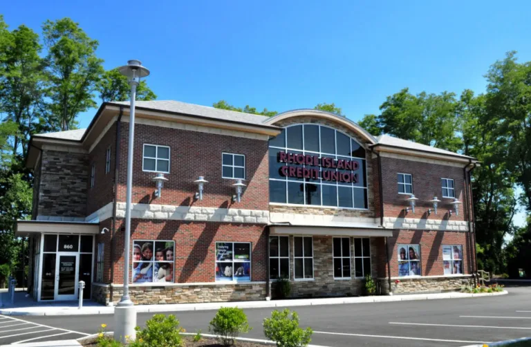 Rhode Island Credit Union (Bristol Branch) photo 3