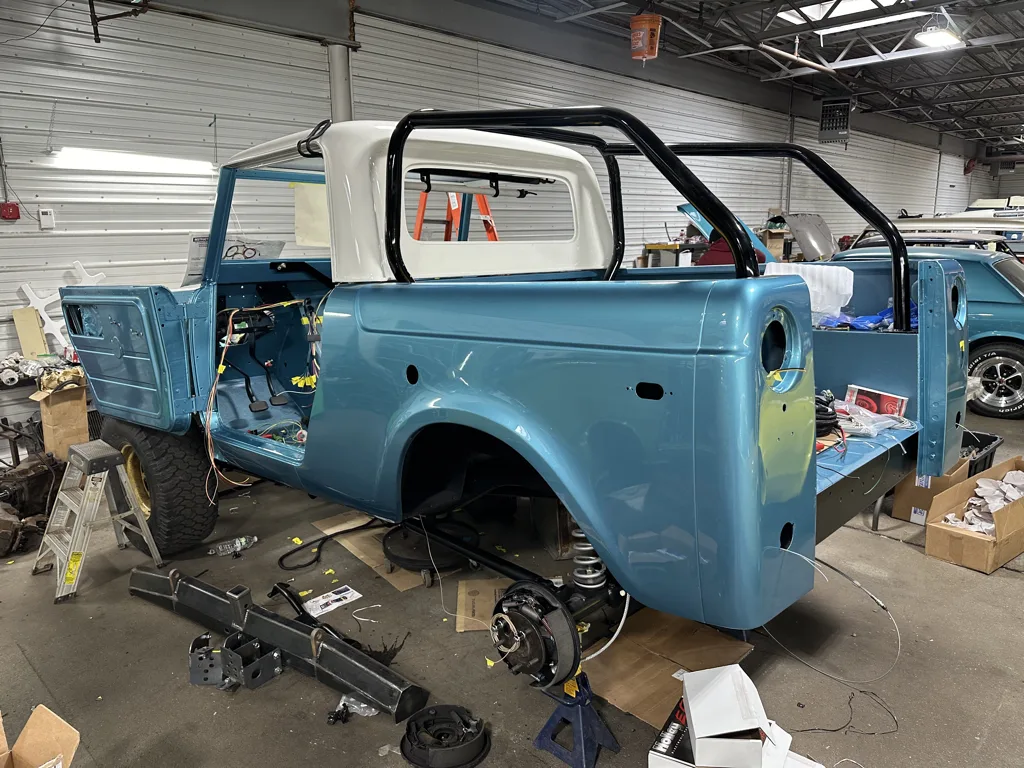Apache Automotive photo 8