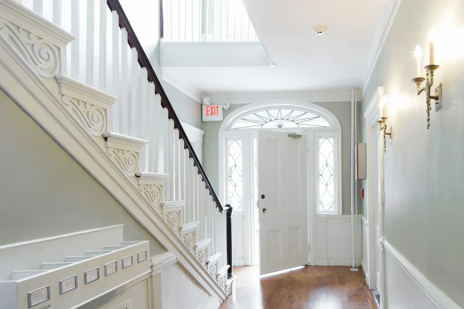 Harborside Holdings photo 8