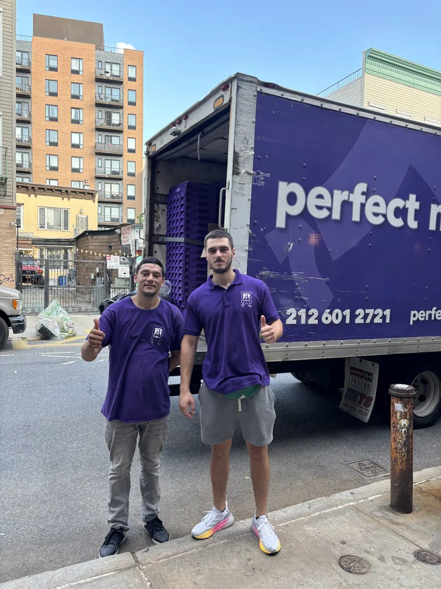 Perfect Moving photo 3