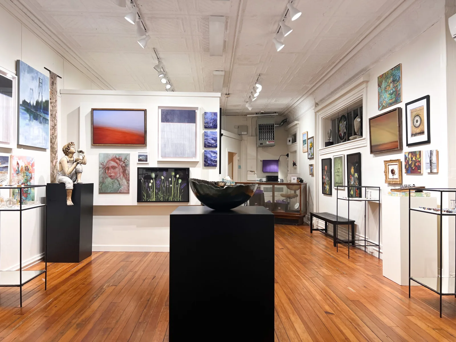 Plumb Gallery photo 2
