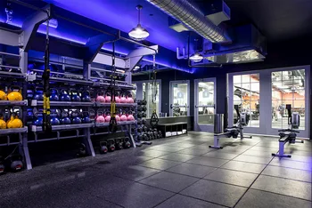 Crunch Fitness - FiDi photo 6