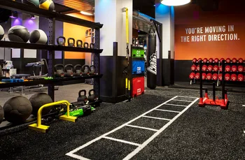 Crunch Fitness - Midtown East photo 9
