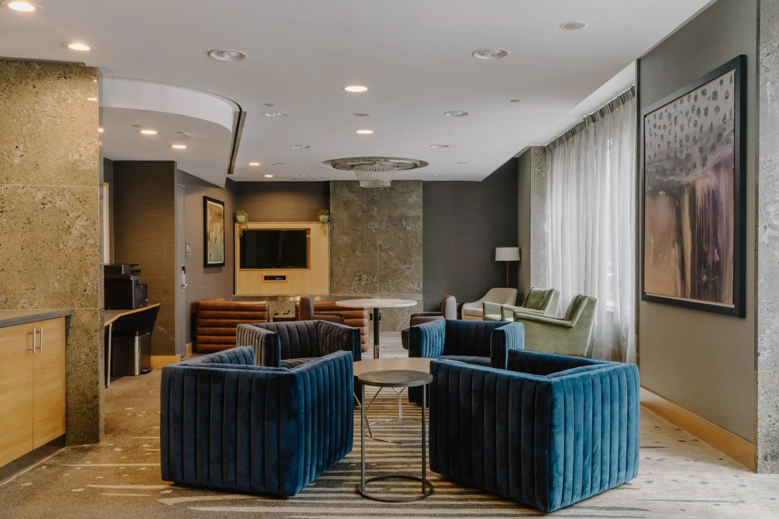 World Center Hotel photo 2