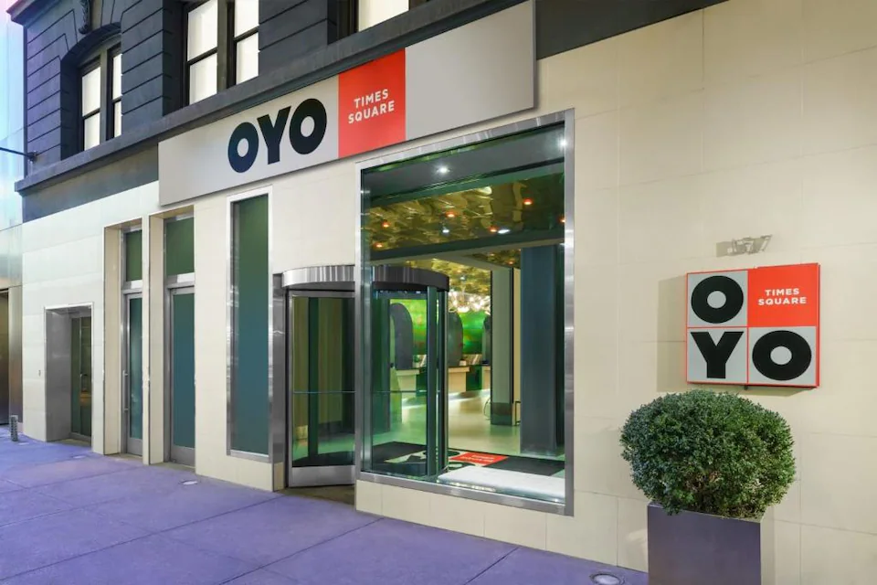 OYO Times Square photo 3