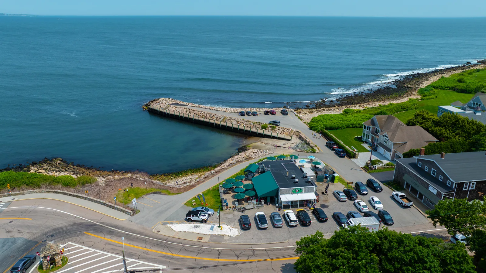 Monahan's Clam Shack by the Cove