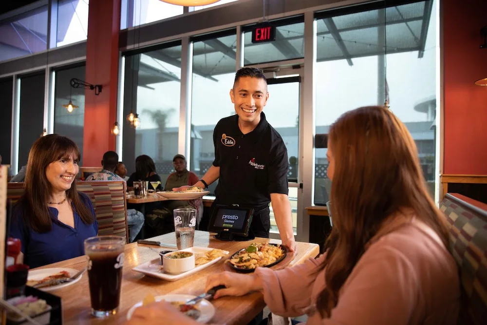 Applebee's photo 4