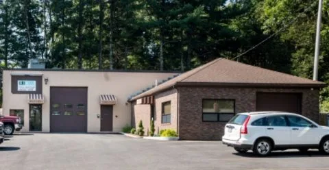 Dexter Accident Repair Center photo 10