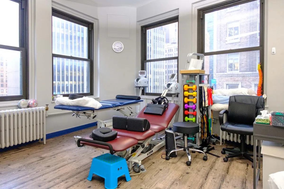 Broadway Chiropractic and Wellness photo 7