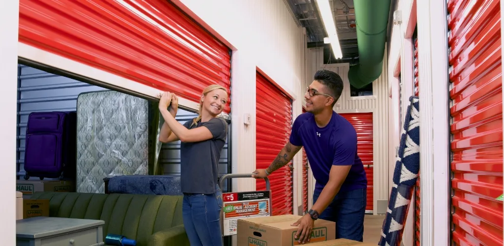 U-Haul Neighborhood Dealer photo 10
