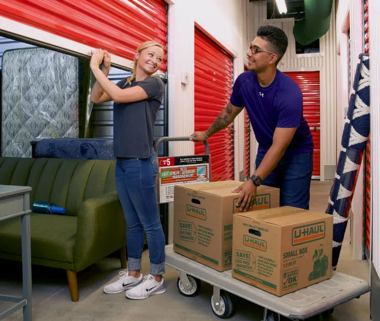 U-Haul Neighborhood Dealer photo 11