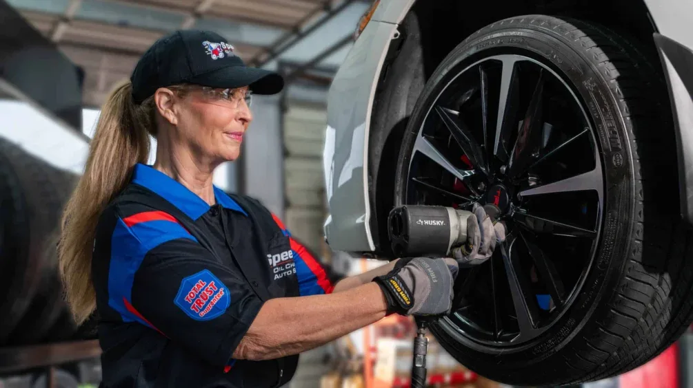 SpeeDee Oil Change & Auto Service photo 4