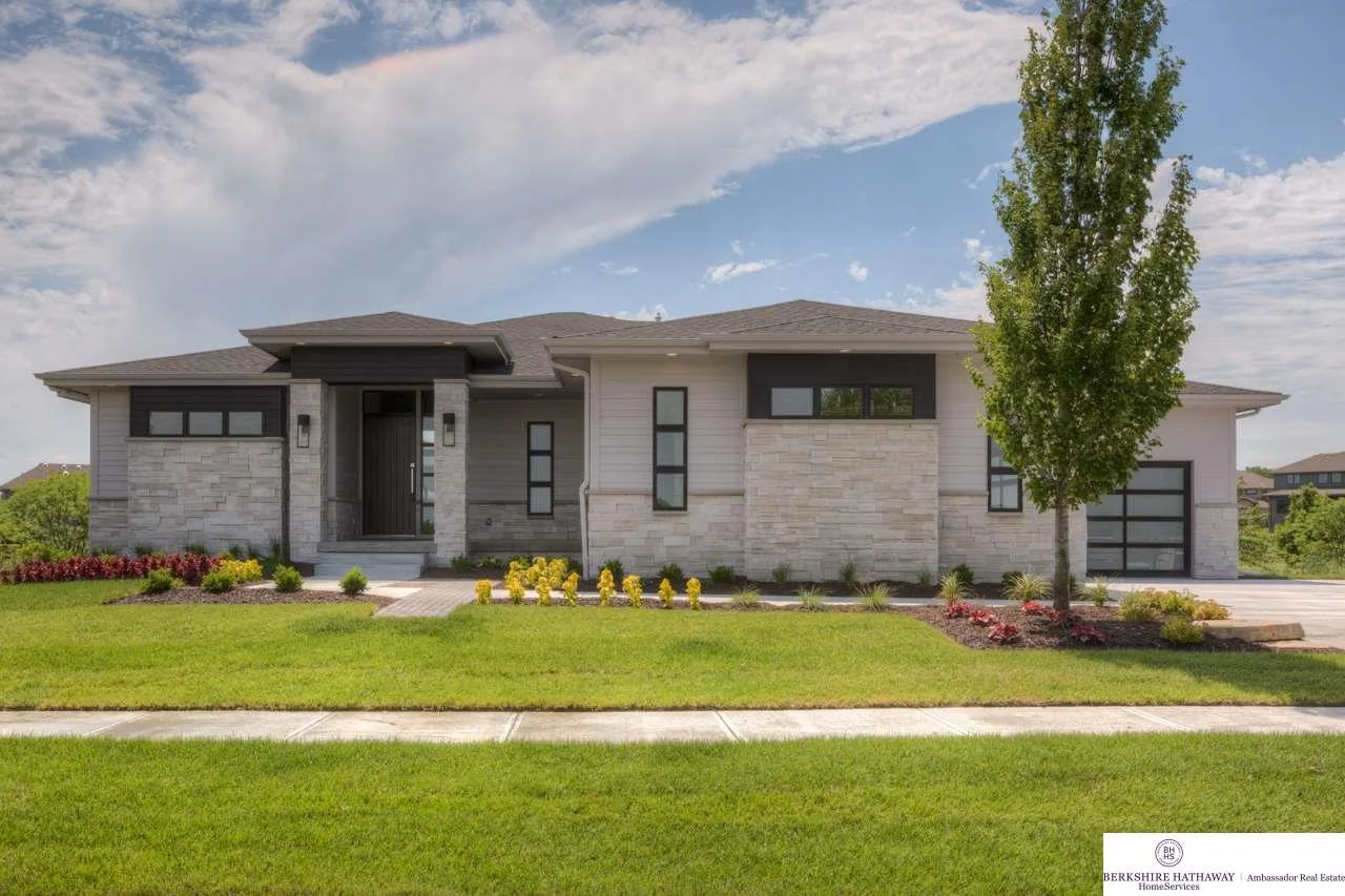 The Briley Team, Berkshire Hathaway HomeServices Ambassador Real Estate