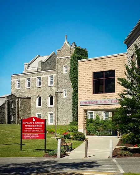 Cumberland Public Library photo 2