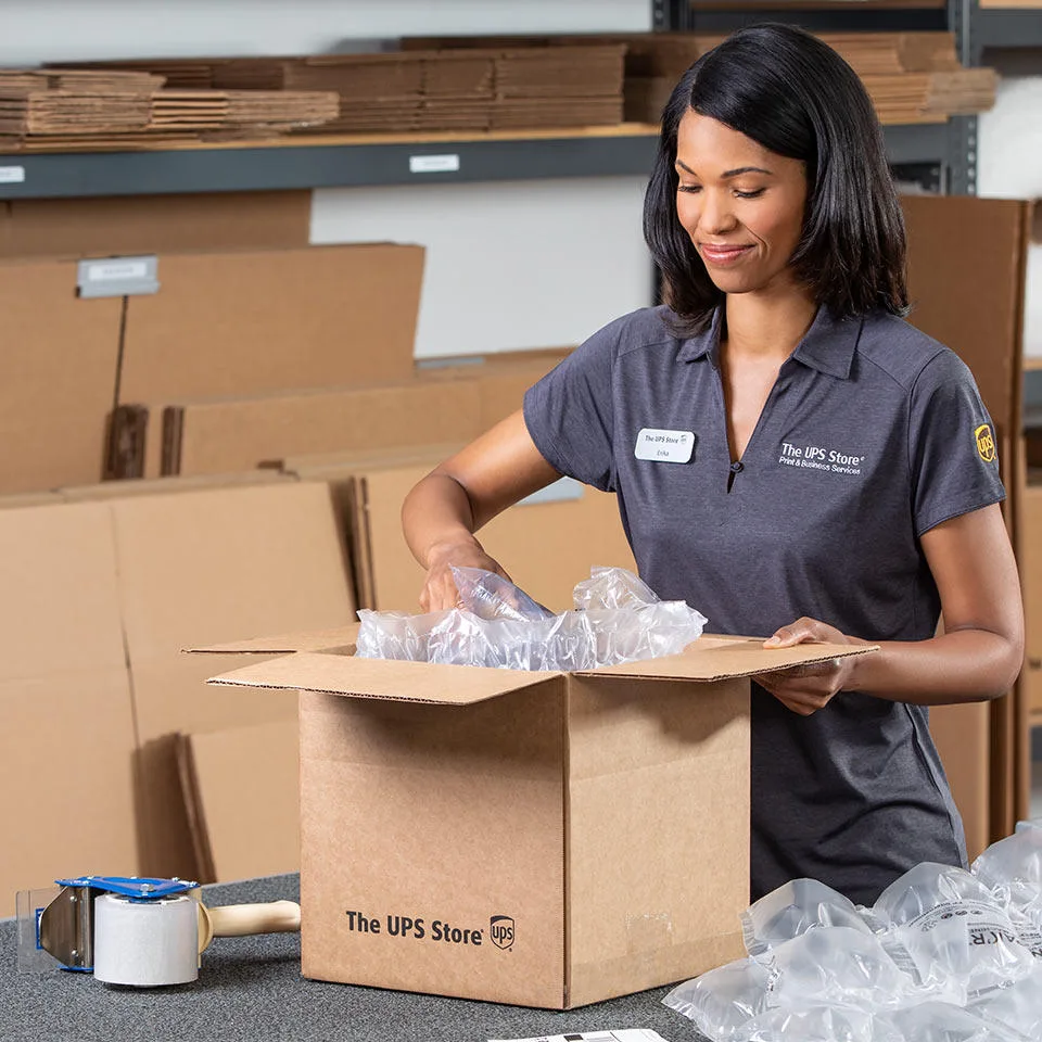 The UPS Store photo 7