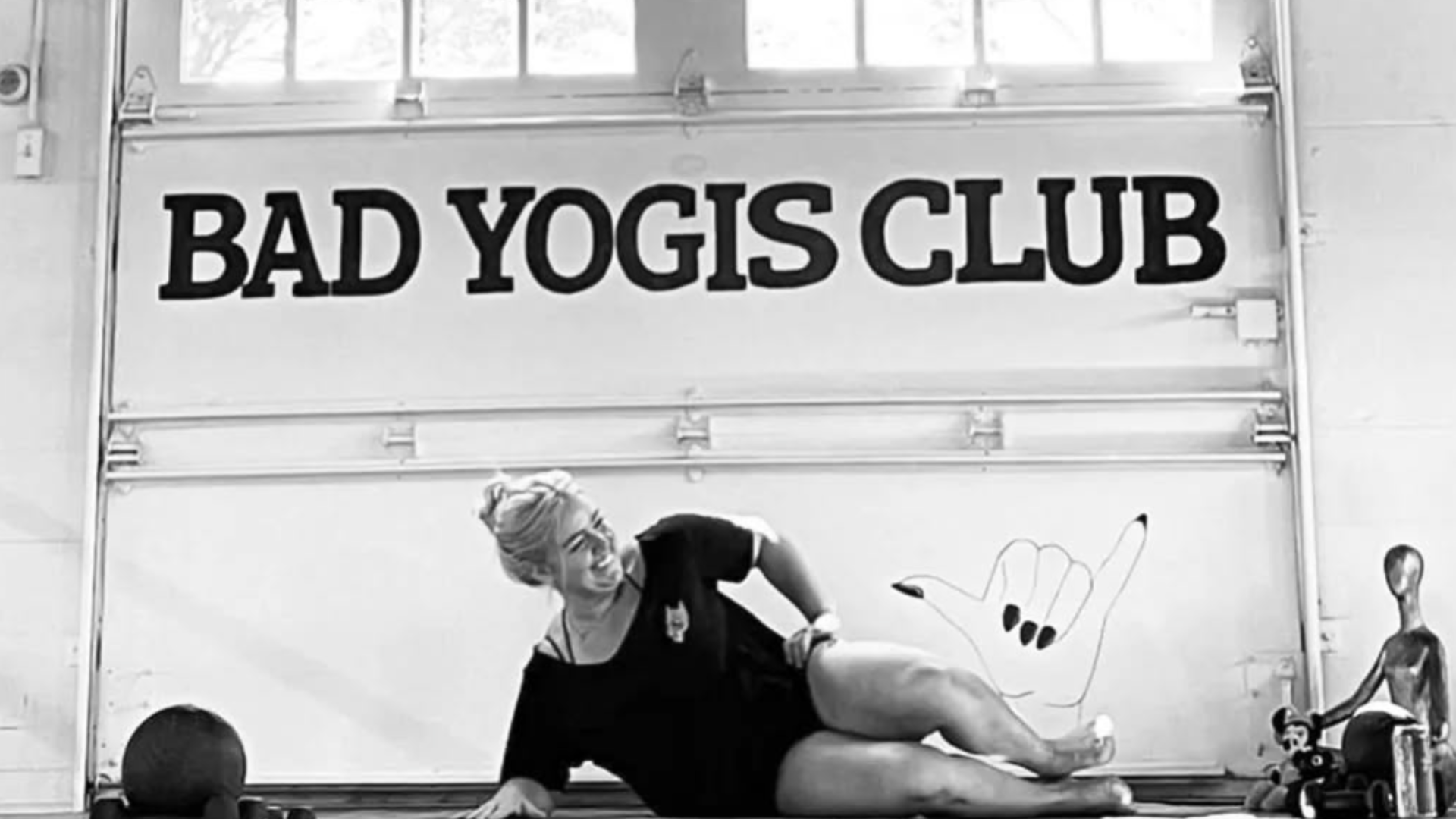 Bad Yogis Club photo 3