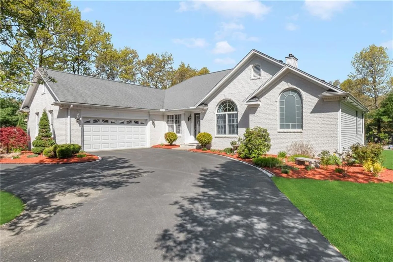 Crossroads Real Estate Group photo 3