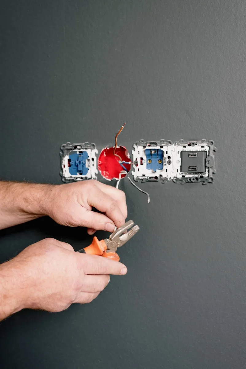 Electrician Near Me Los Angeles