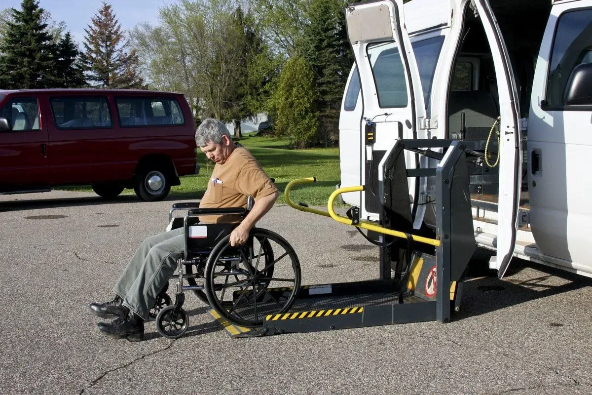 Al's Luxury Limousine Service photo 5