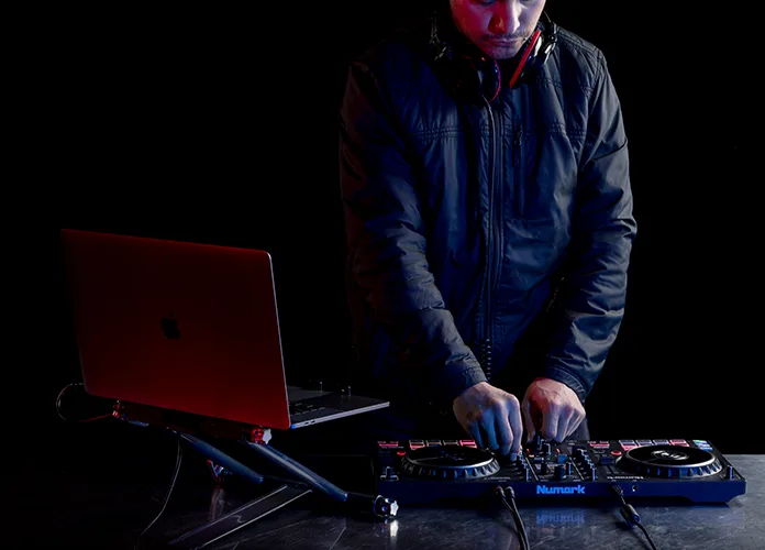 Numark photo 8
