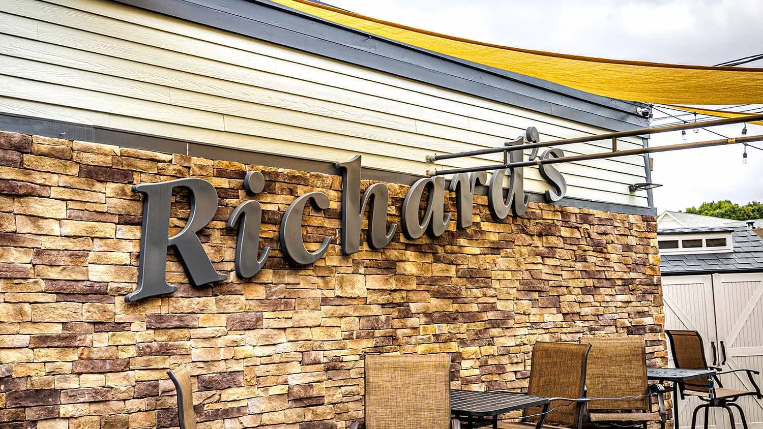 Richard's Pub photo 4