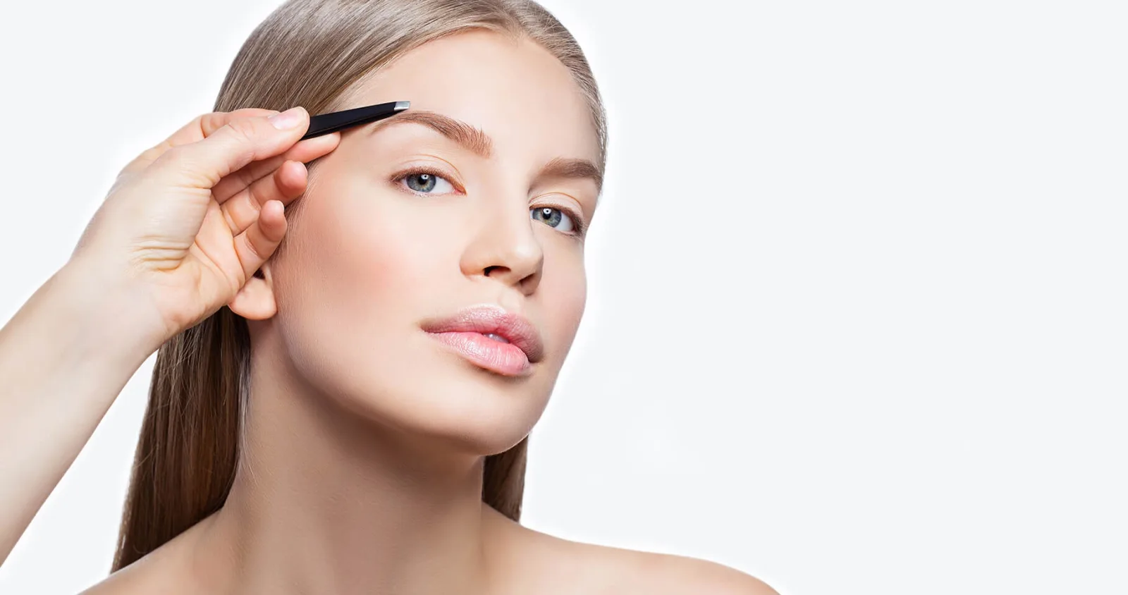 Smiley Eyes Eyebrow Threading photo 2