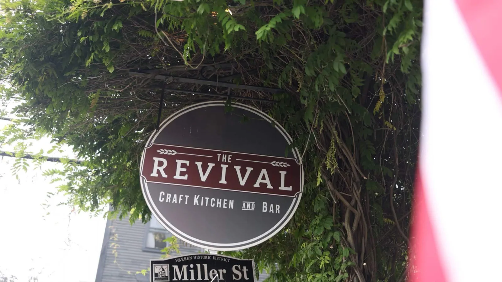 The Revival Craft Kitchen And Bar photo 2