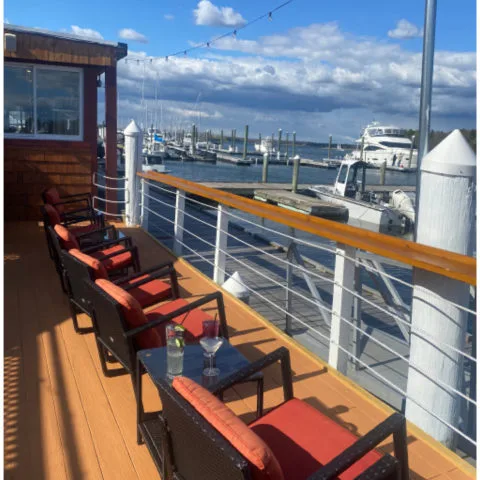 Finn's Harborside photo 5