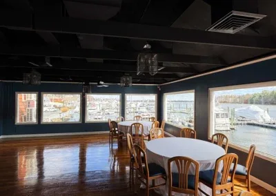 Finn's Harborside photo 10