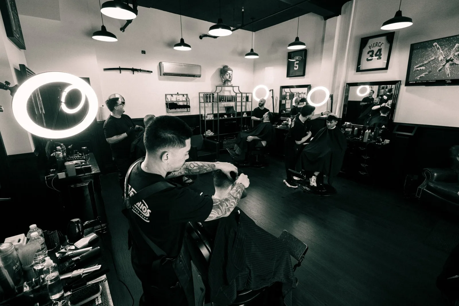 DelVecchio's Barbershop photo 5