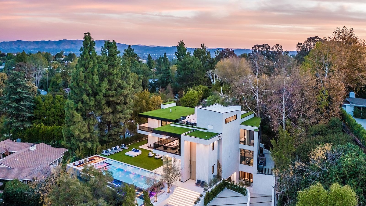 Los Angeles Realtors-Nahed & Krys Benyamein's Estate of Grace Real Estate