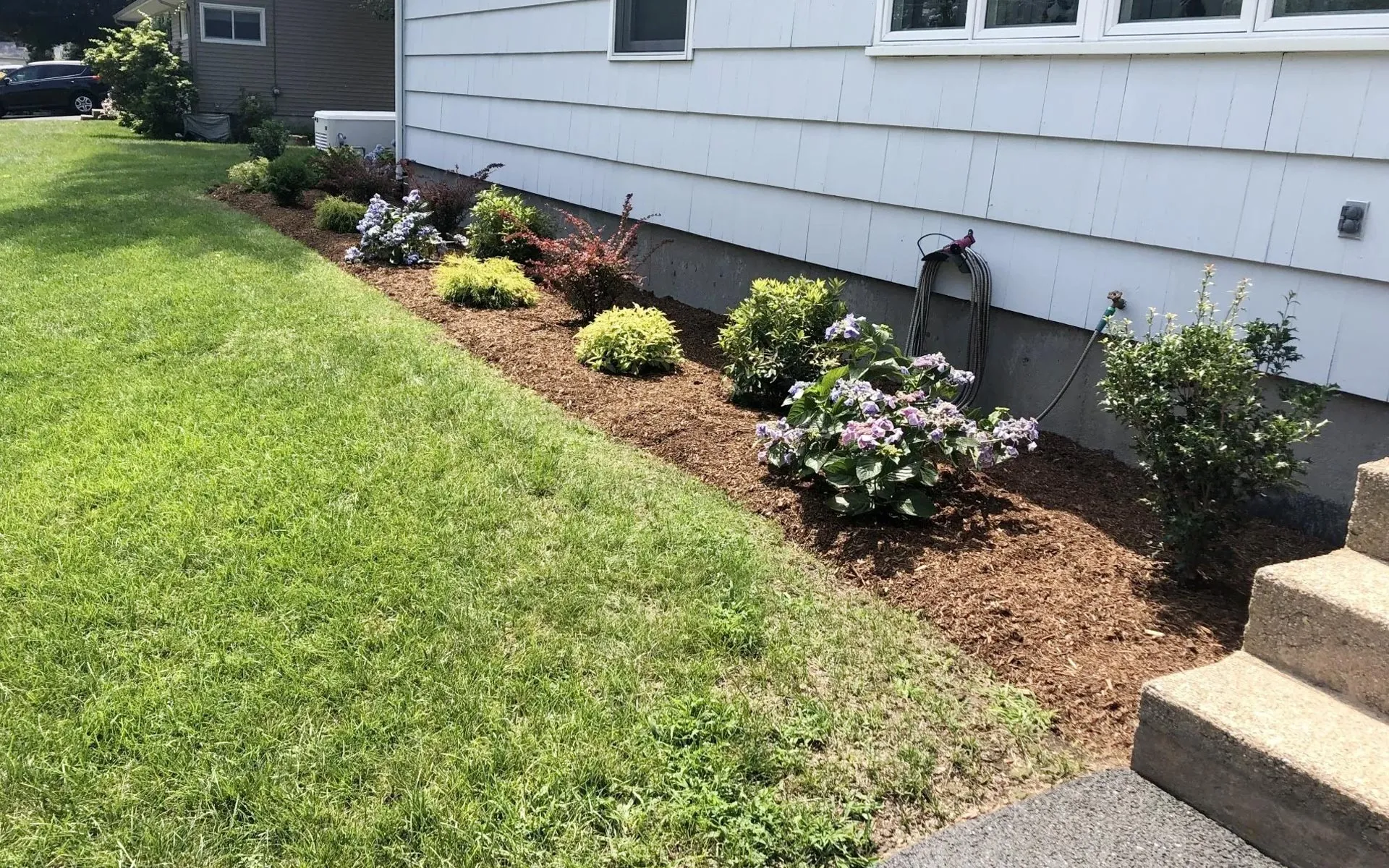 Yard Service Landscape Experts, Inc.