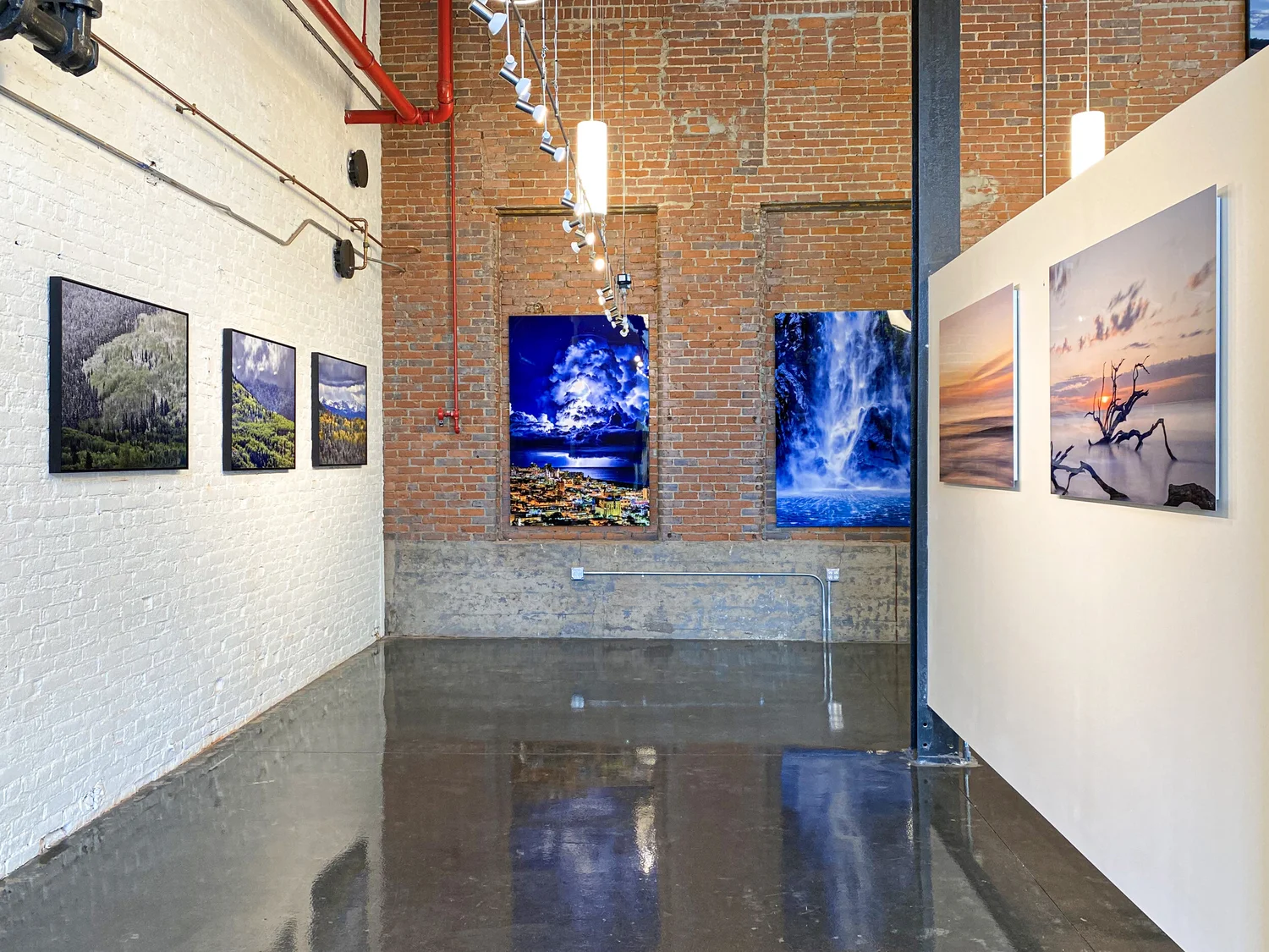 YJ Contemporary Fine Art