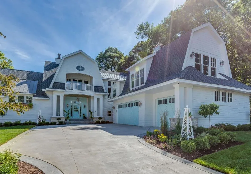 Greenwich Bay Brokers photo 11